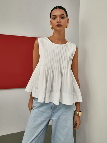 Pleated Peplum Sleeveless Blouse Pleated Peplum Sleeveless Blouse