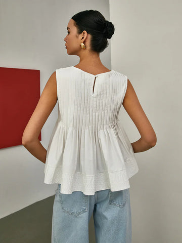 Pleated Peplum Sleeveless Blouse Pleated Peplum Sleeveless Blouse