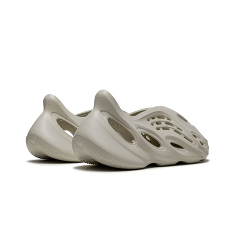 Yeezy Foam Rnnr Sand Yeezy Foam Rnnr Sand