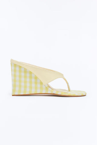 Simona Thong Wedges