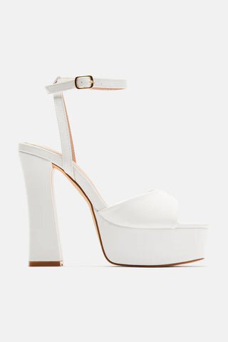 Deya Ultra Platform Heels