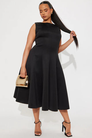 Sweet Sunday Pleated Midi Dress