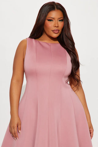 Sweet Sunday Pleated Midi Dress