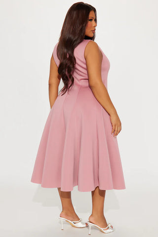 Sweet Sunday Pleated Midi Dress