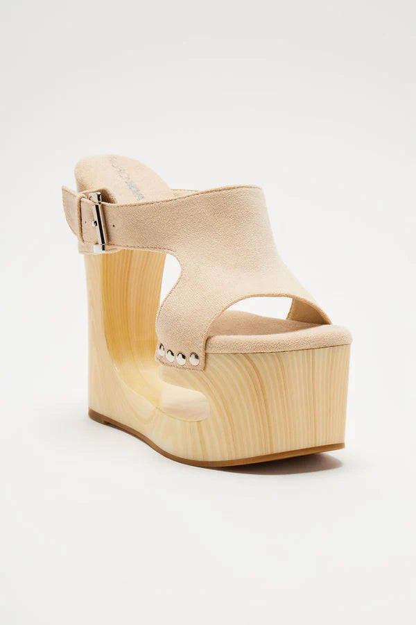 One Last Chance Wedges - Cream