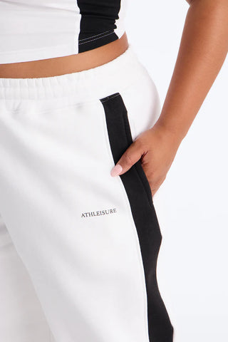 Athleisure Day Fleece Barrel Leg Pant Set - White/Black