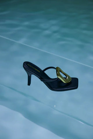 Social Season Mules