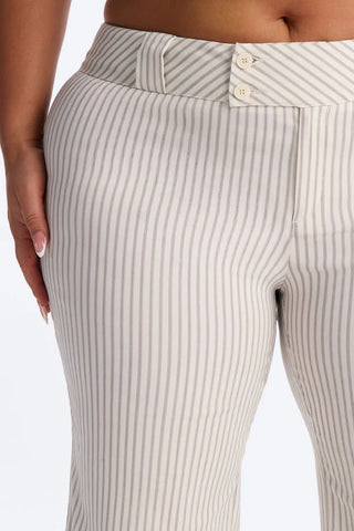 Elle Low Rise Straight Leg Pant
