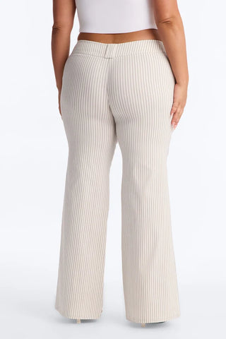 Elle Low Rise Straight Leg Pant