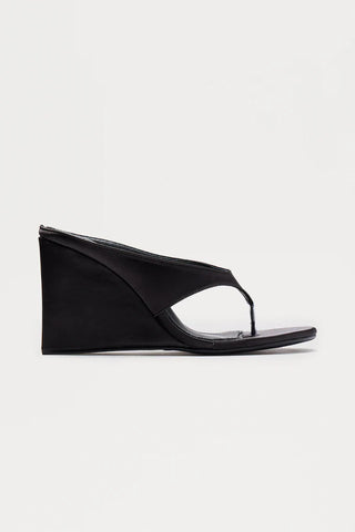 Simona Thong Wedges