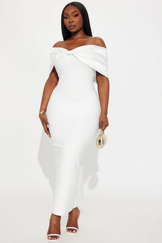 Pretty Privilege Bandage Midi Dress