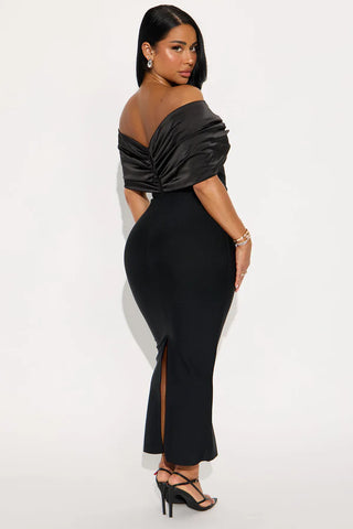 Pretty Privilege Bandage Midi Dress