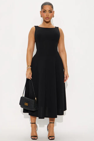 Sweet Sunday Knit Crepe Midi Dress