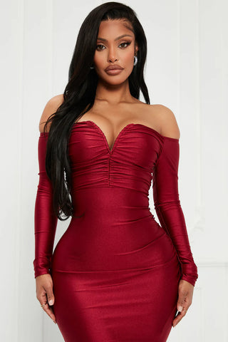 Need To Know Maxi Dress - Black