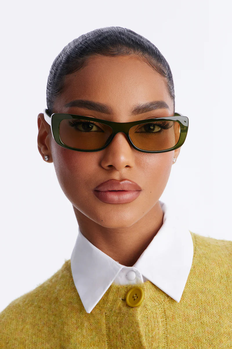 Mia Square Sunglasses