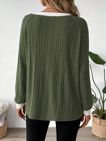 Colorblock Raglan Sweatshirt