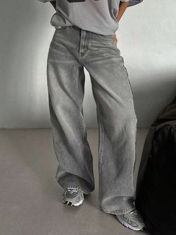 Low Waist Straight Jeans