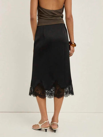 Elegant Black Asymmetrical Lace Hem Skirt With Fringe
