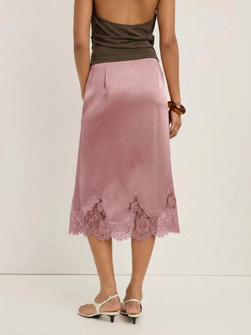 Elegant Black Asymmetrical Lace Hem Skirt With Fringe
