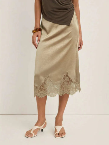 Elegant Black Asymmetrical Lace Hem Skirt With Fringe