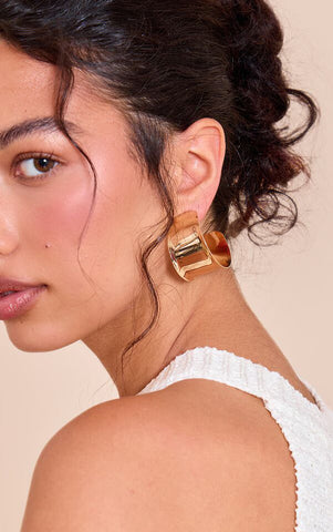 Luxe Curve Gold Hoops