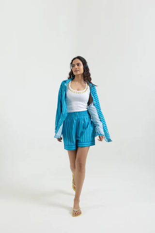 Stripes shirt + shorts