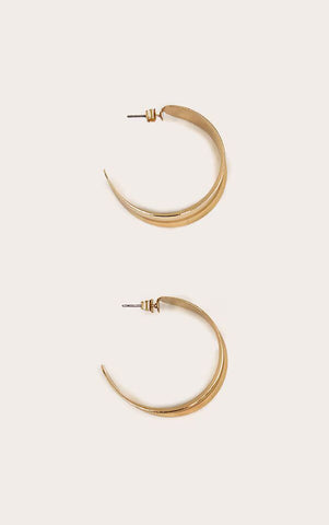 Luxe Curve Gold Hoops