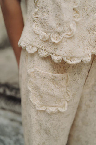 Lace me not top