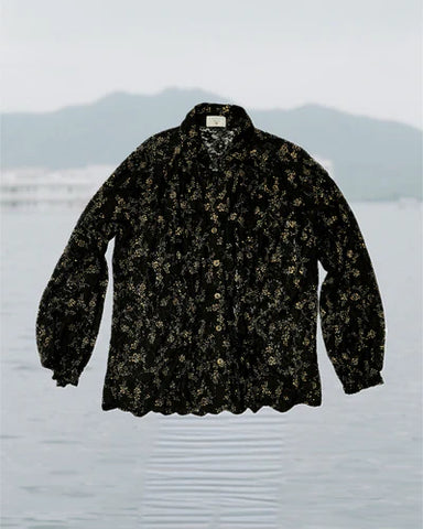 Lace me not shirt