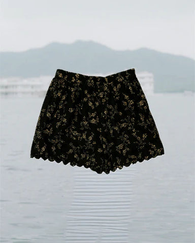 Lace me not shorts