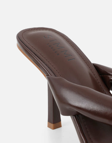 Lila Gold Metalic Toe Post Heeled Sandals