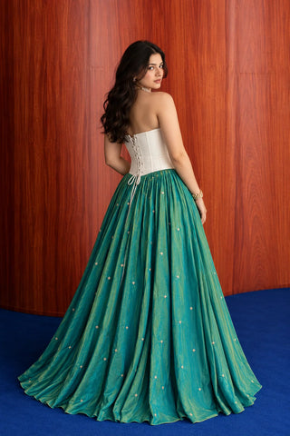 Taash Lehenga Set