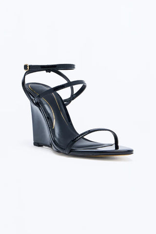 Kasaandra Pointed Wedges