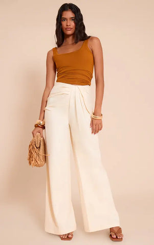 Petite Tailored Woven Pleat Detail Wide Leg Trousers