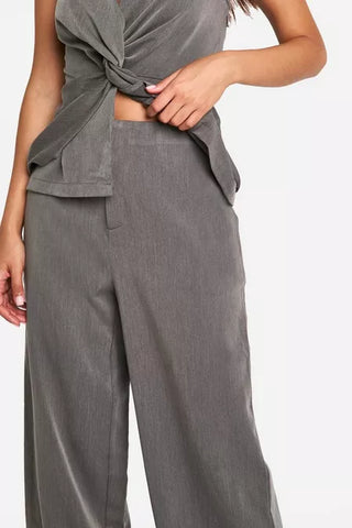 Elevate Wide-Leg High Rise Trousers