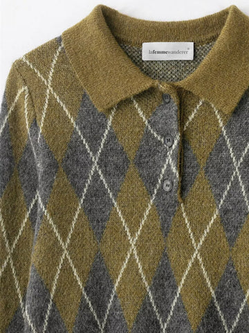 Diamond Patterned Knitted Sweater