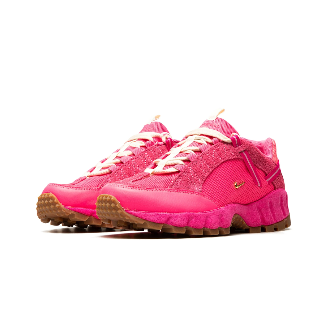 Nike Air Humara x Jacquemas Pink